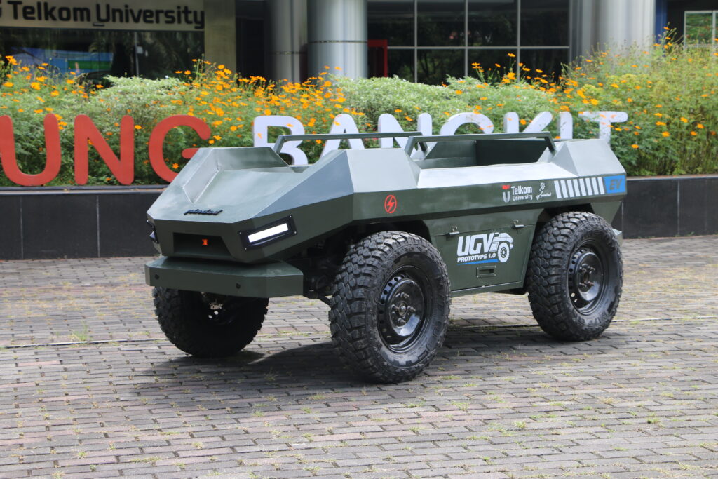 Proyek kerja sama INACOS dengan PINDAD melalui Telkom University